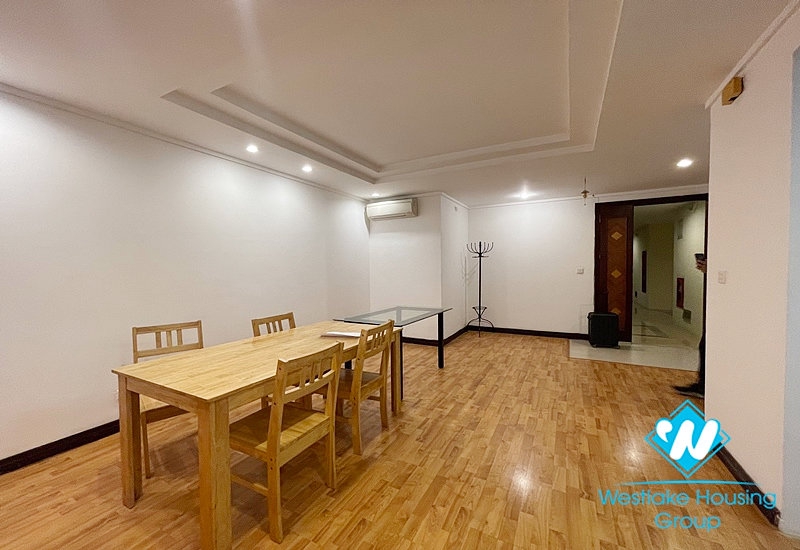 Fully furnished 3 bedroom apartment for rent on high floor, large balcony with a lot of facilities around the area